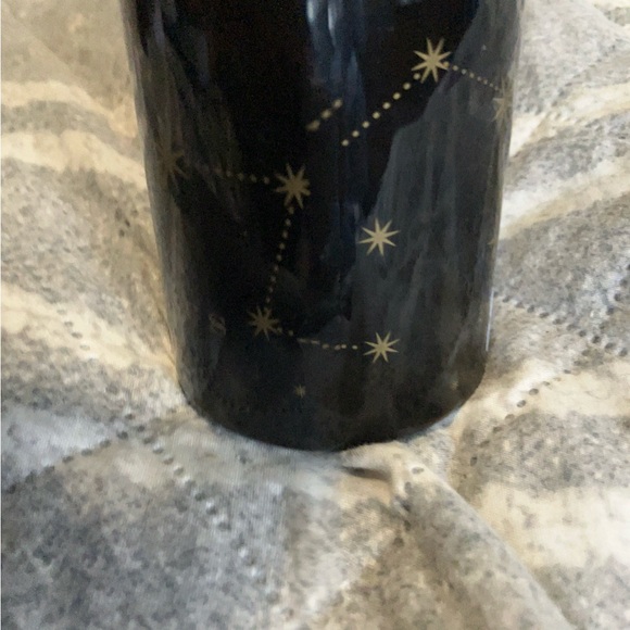 NWT Bloom and Prosper Taurus Zodiac Candle - Picture 4 of 9